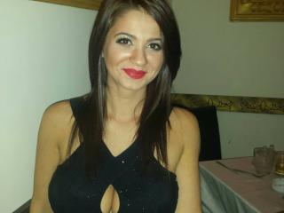 xflirtycumsexts misshugedollforu asianjoliewapak eroticahugecock